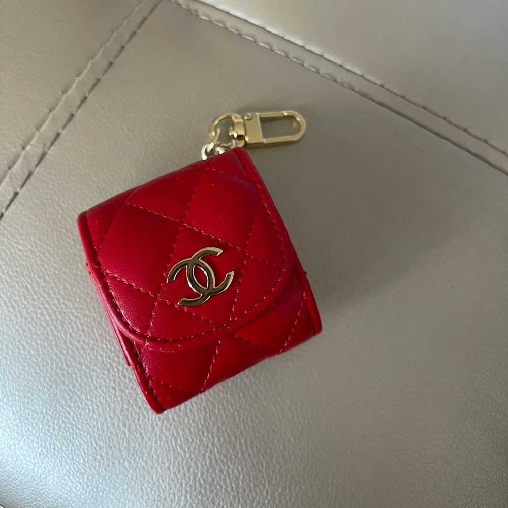 **SOLD** Airpods Case